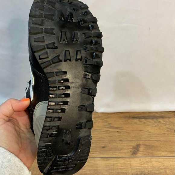 New Balance 574 woman’s size 6.5. Black/white/gray. New condition. Gorgeous! - Picture 9 of 10